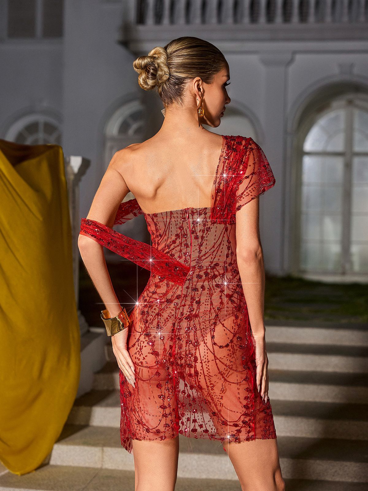 Bailee Bölmeli Pullu Mini Elbise Kırmızı