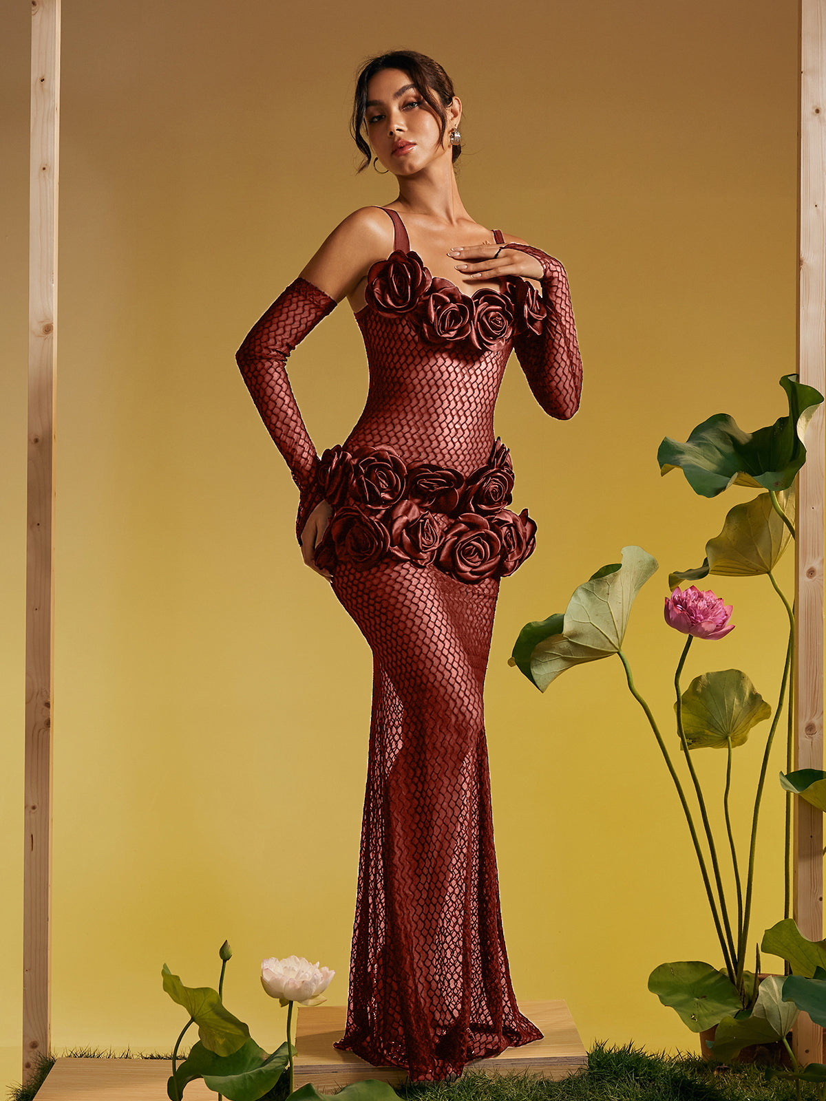 Barbara Spaghetti Kesik Çiçek Maxi Elbise Kahverengi