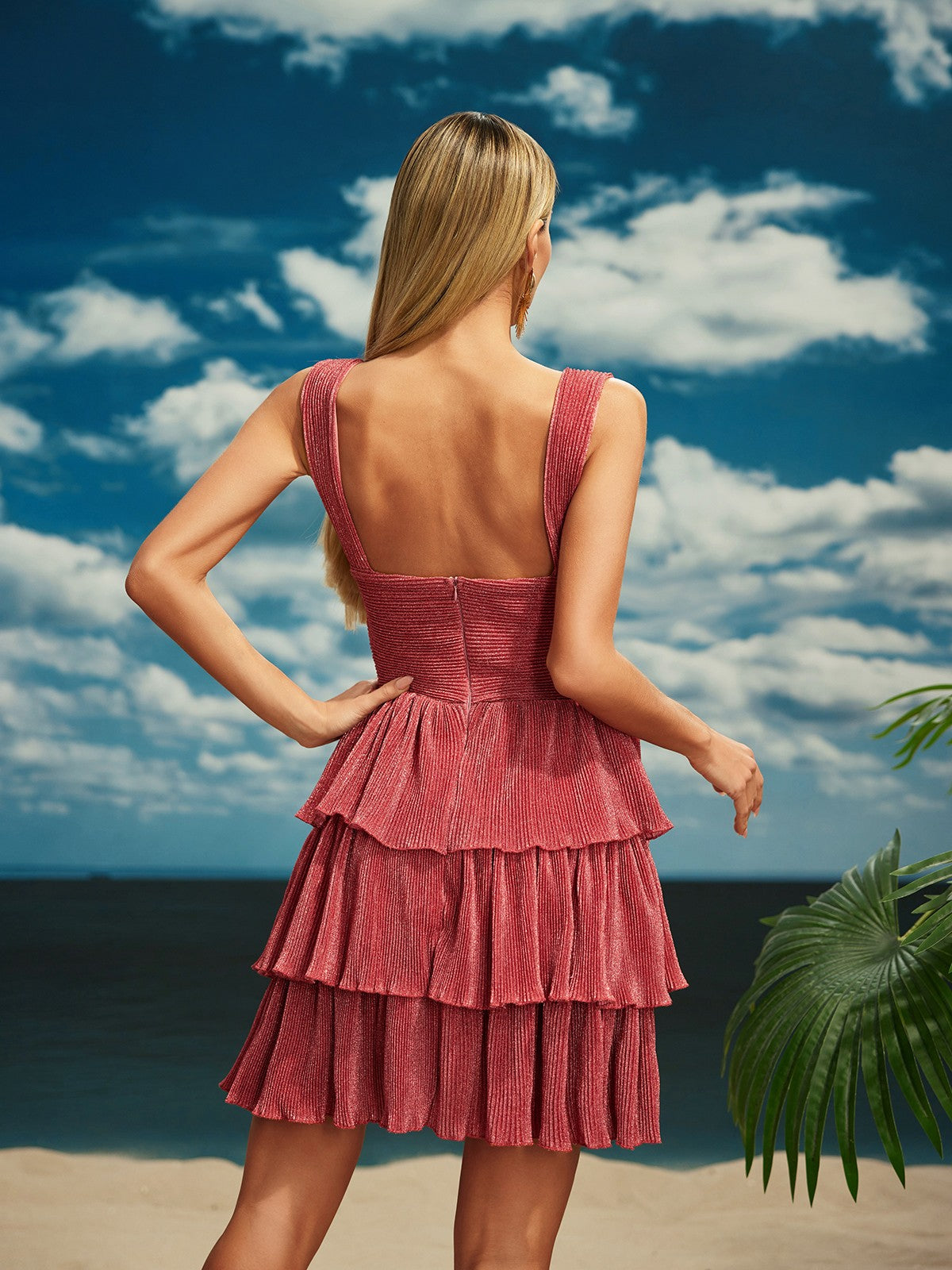 Beroe Yıldız Deniz Kestaneli Kesik Detaylı Katmanlı Mini Elbise