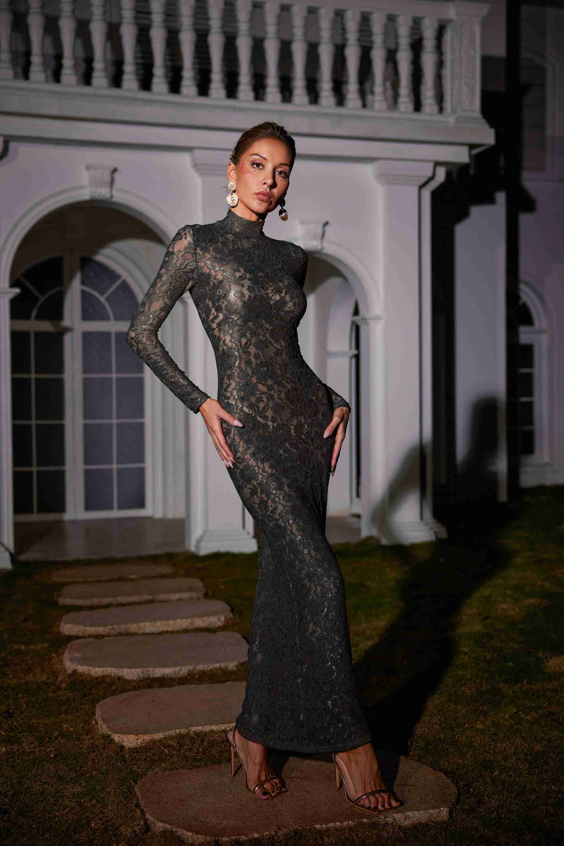 Damien Uzun Kollu Dantel Maxi Elbise Siyah