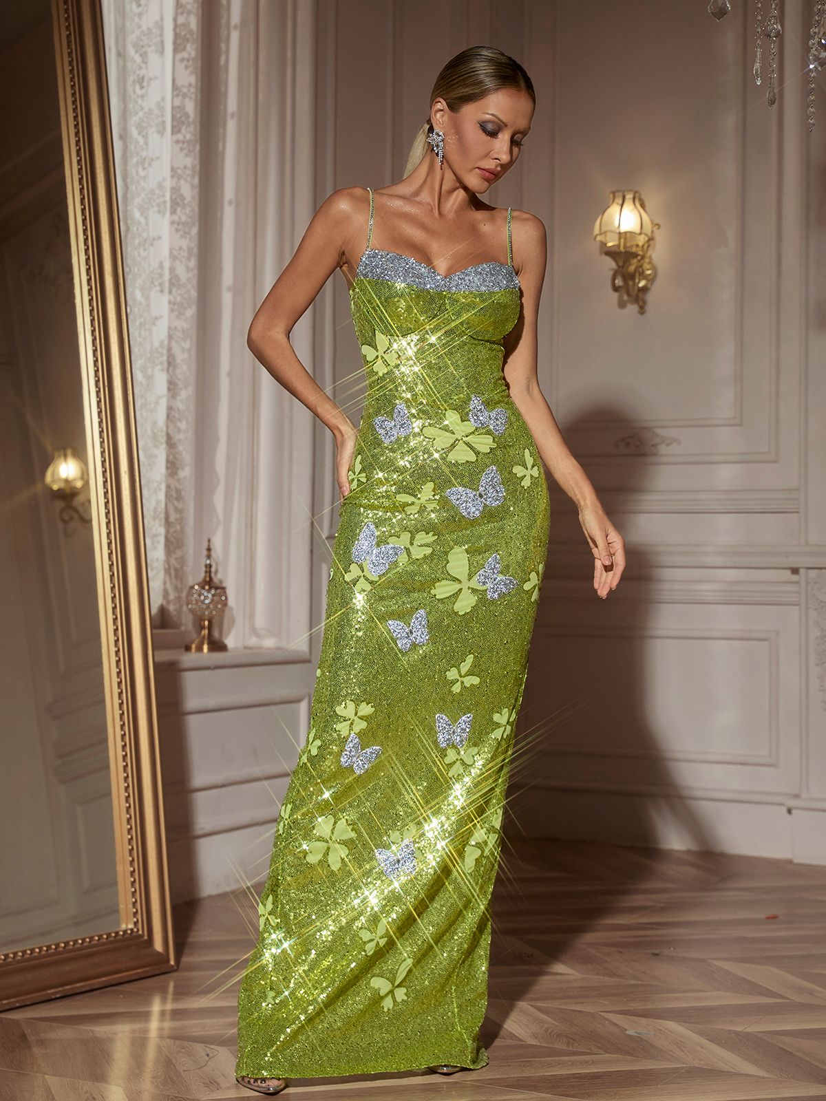 Dayshaun Kelebek Rhinestone Payet Maxi Elbise