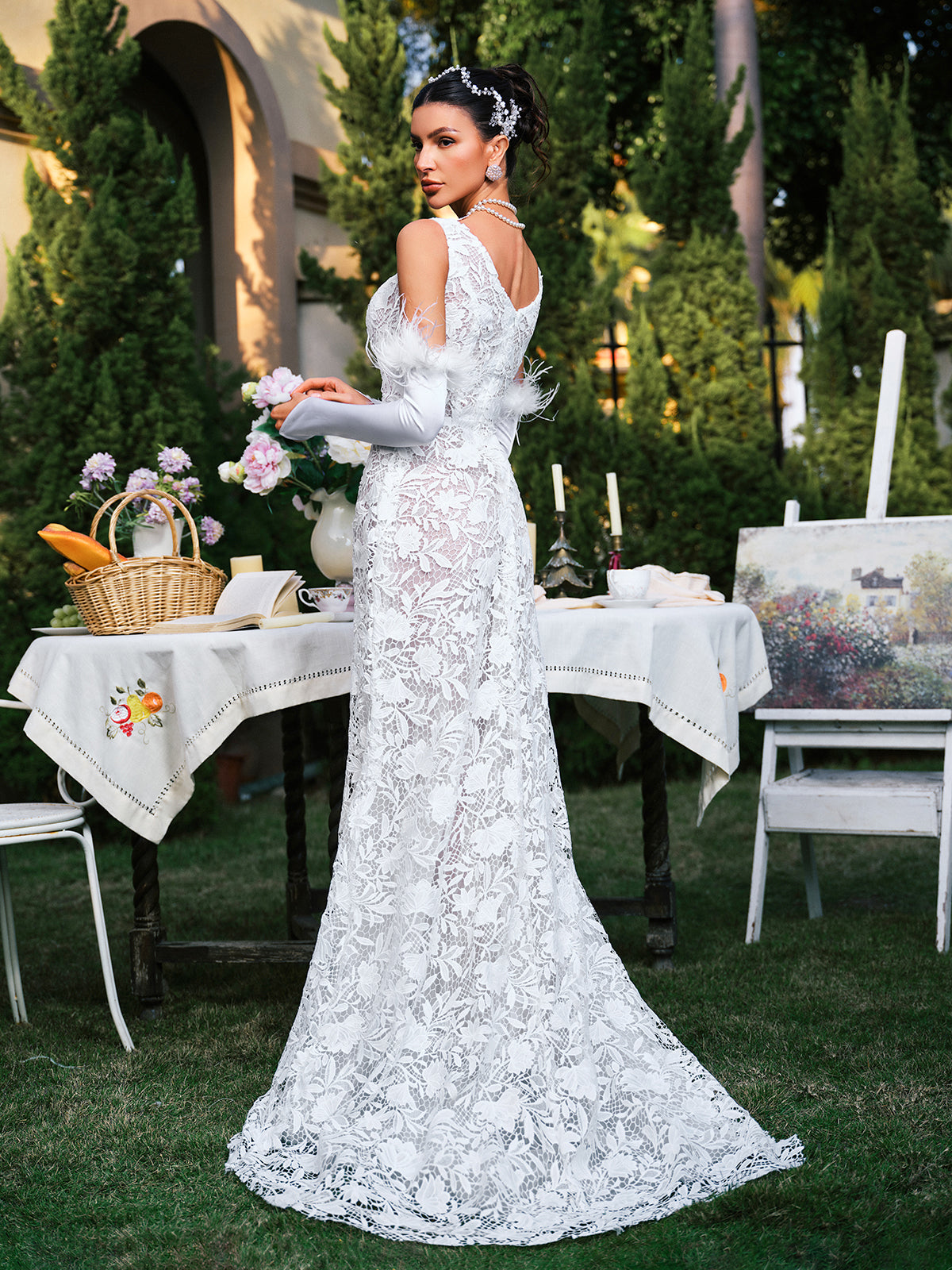 Edison Derin Yaka Çiçekli Dantel Maxi Elbise