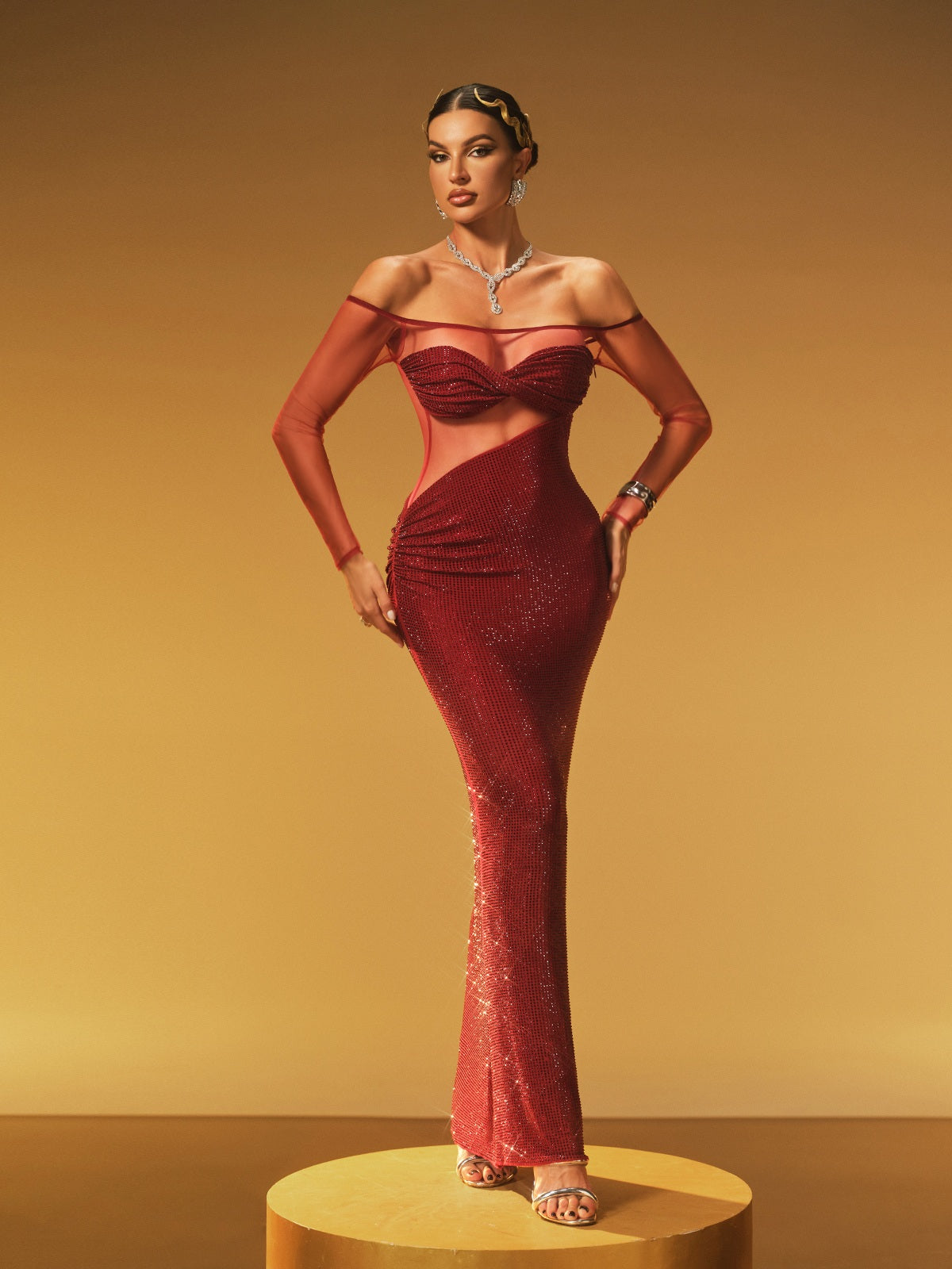 Hyria Off Shoulder Rhinestone Maxi Elbise