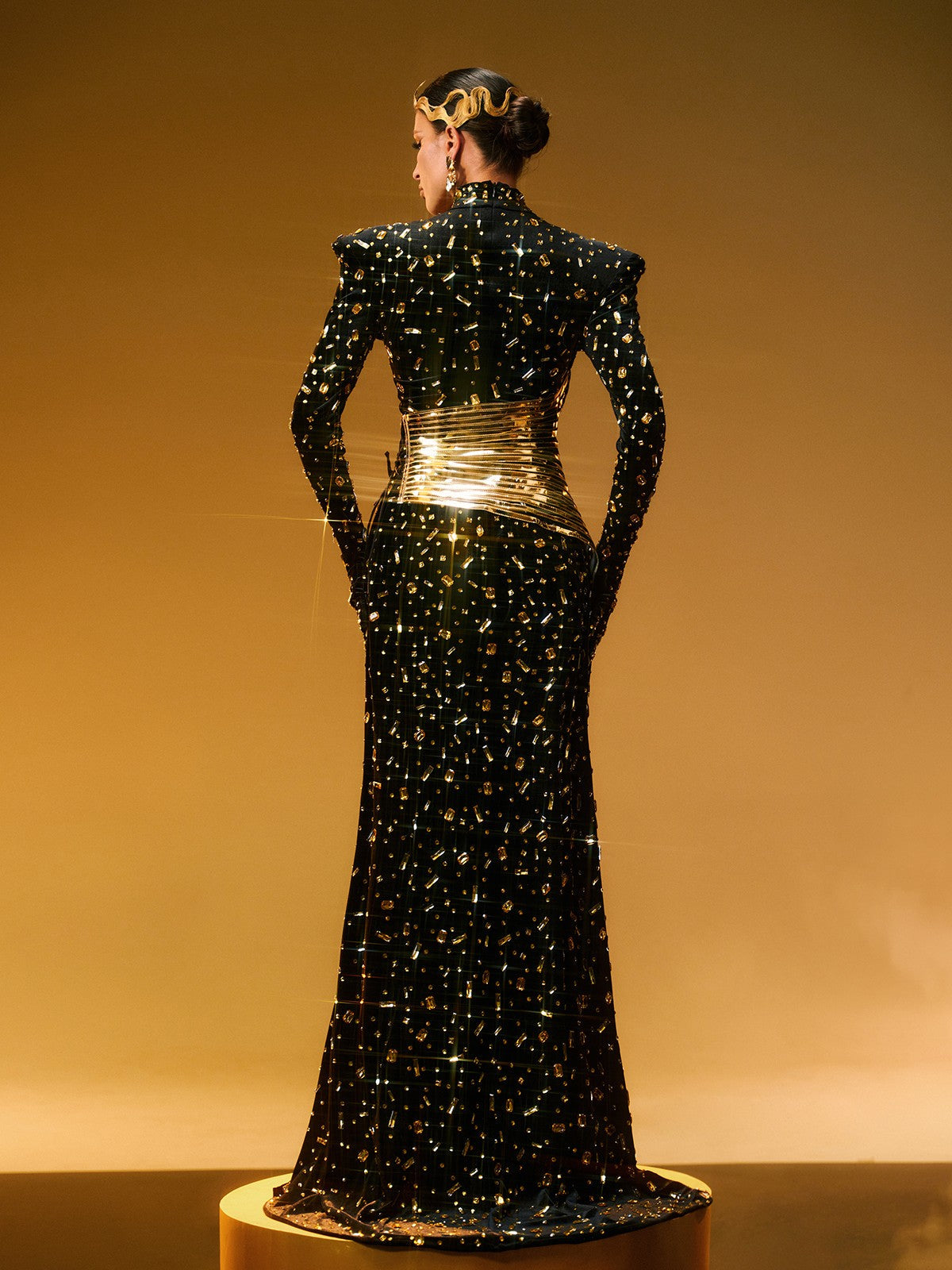 Jonson Rhinestone Taşlı Yırtmaçlı Maxi Elbise Siyah