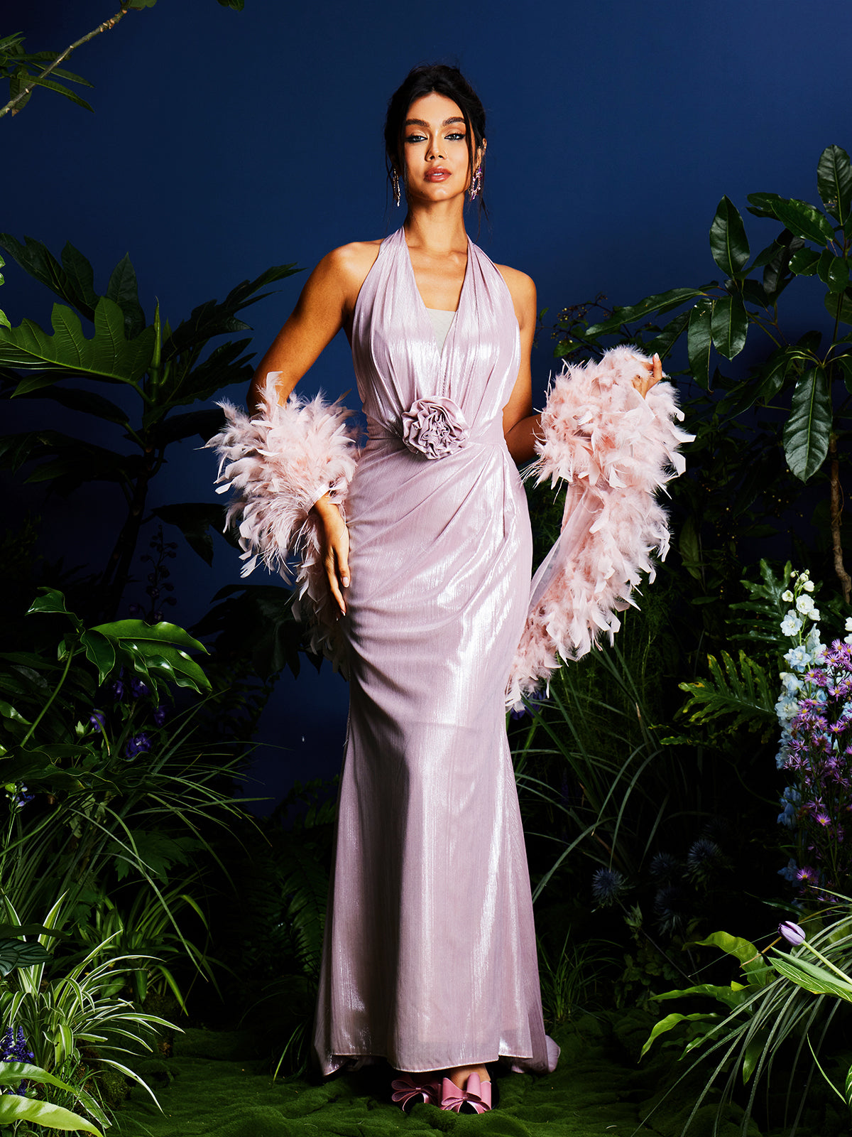 Lahela Halter Yaka Çiçekli Maxi Elbise ve Şal