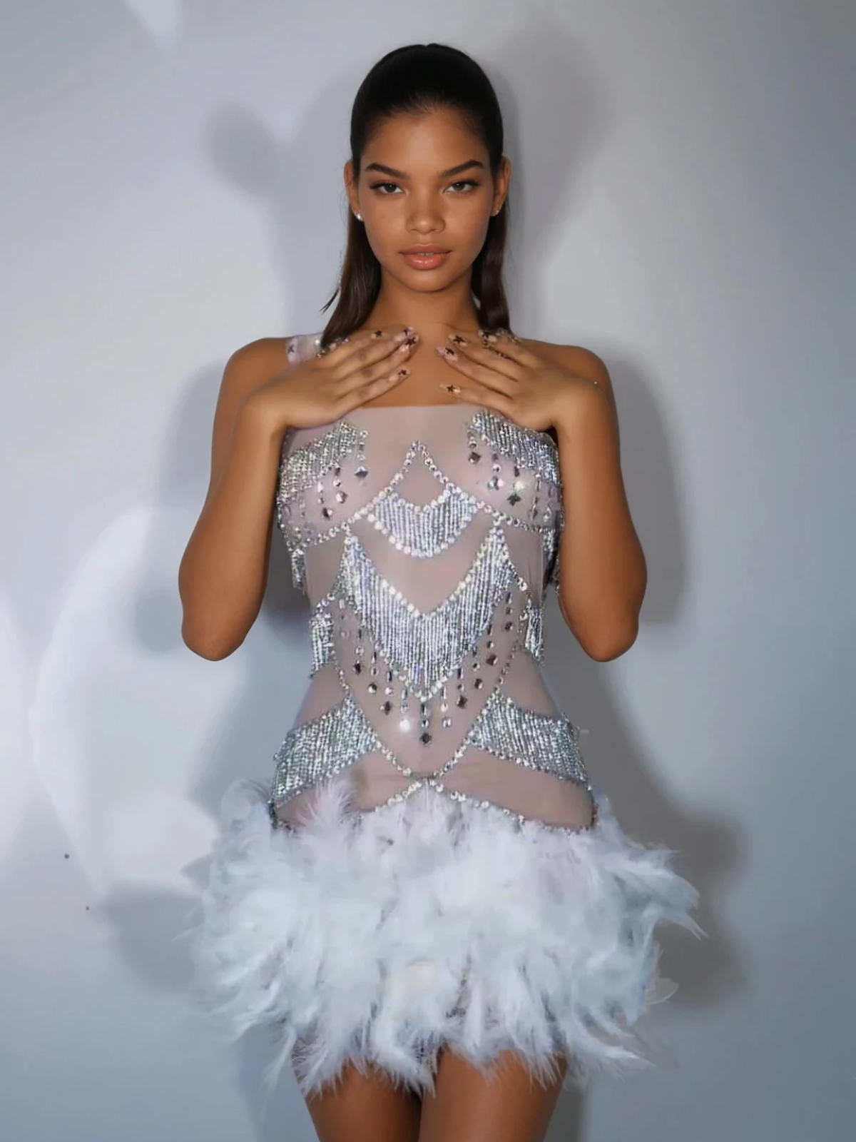 Lavali Halterneck Kristal Tüy Mini Elbise