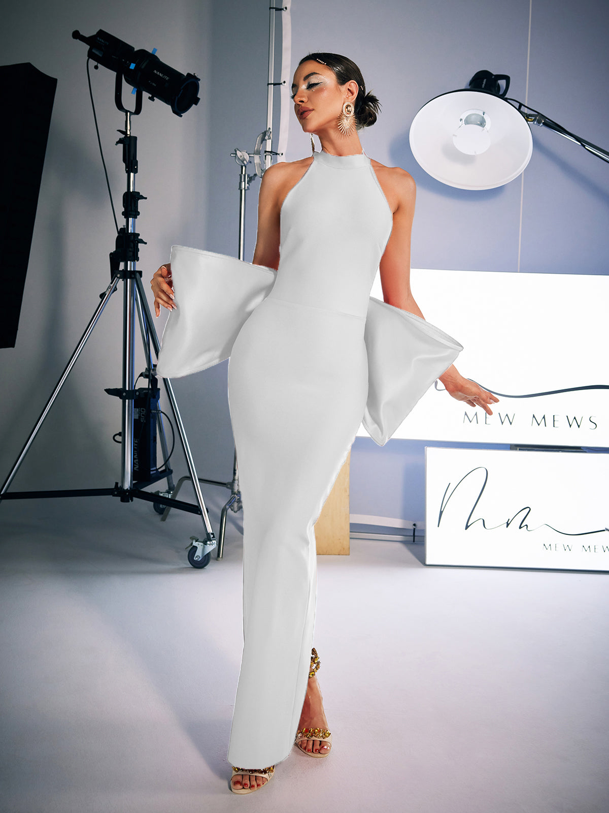 Milada Kemer Bandaj Yırtmaç Elbisesi Beyaz