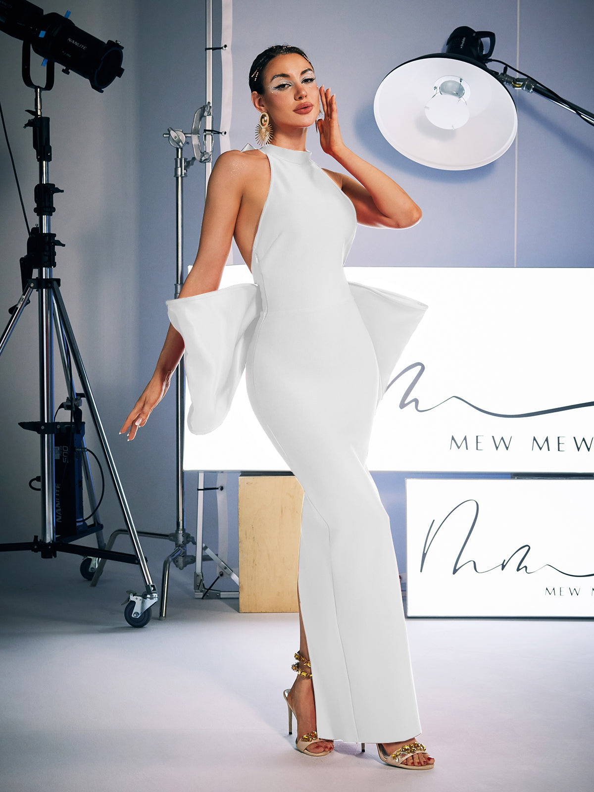 Milada Kemer Bandaj Yırtmaç Elbisesi Beyaz