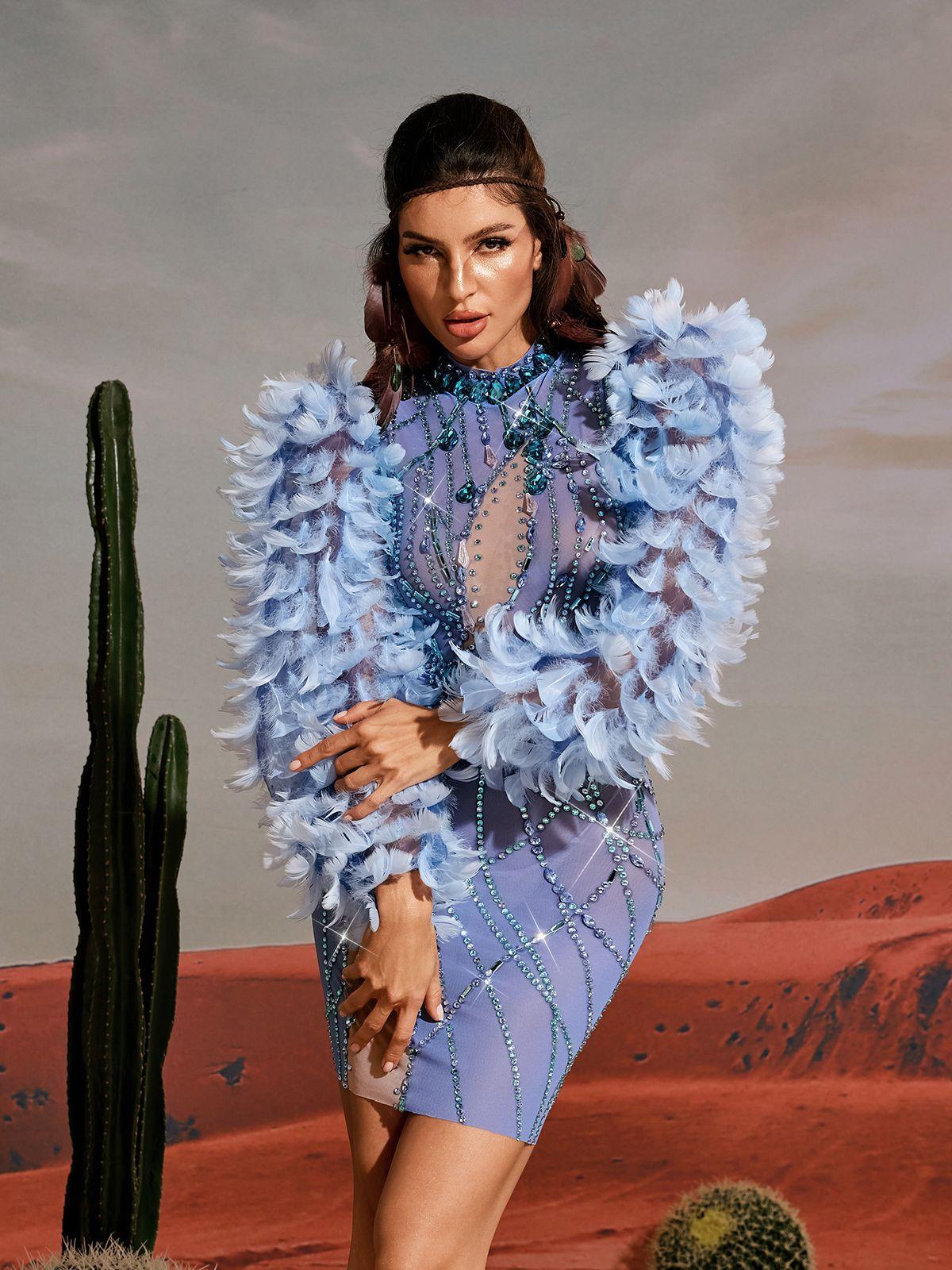 Platon Uzun Kollu Tüy Süslemeli Mini Elbise