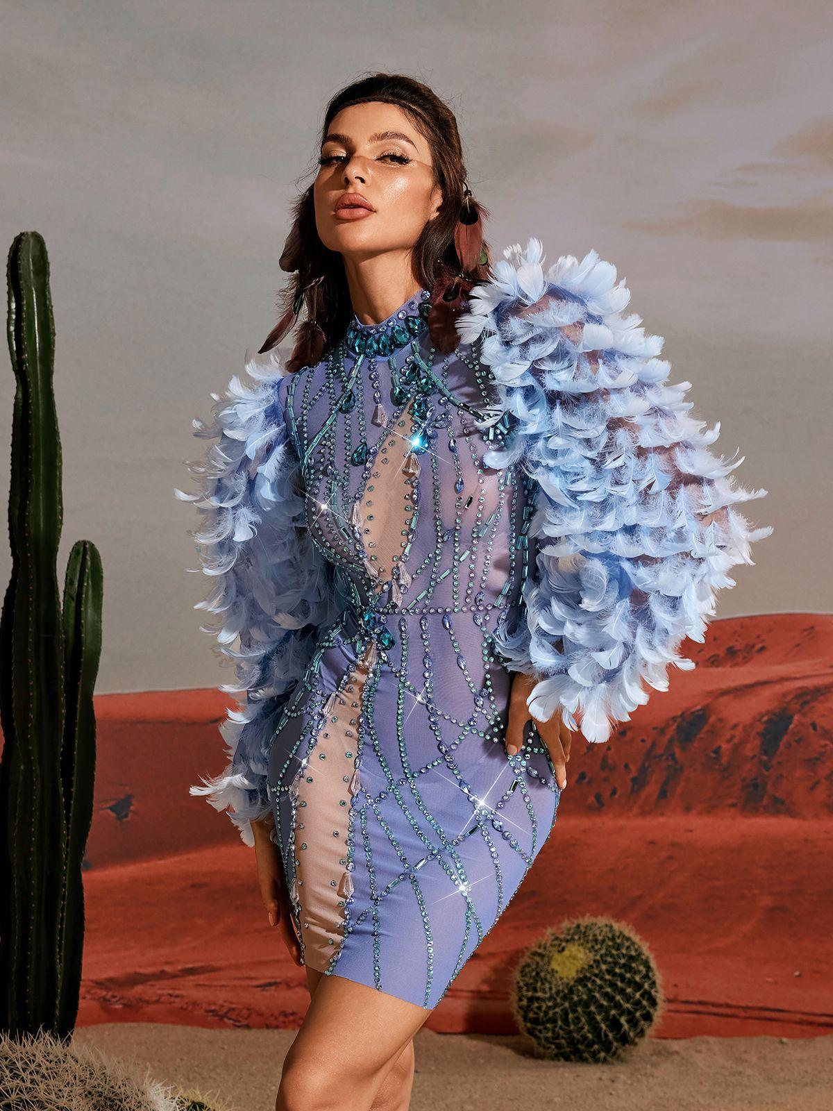 Platon Uzun Kollu Tüy Süslemeli Mini Elbise