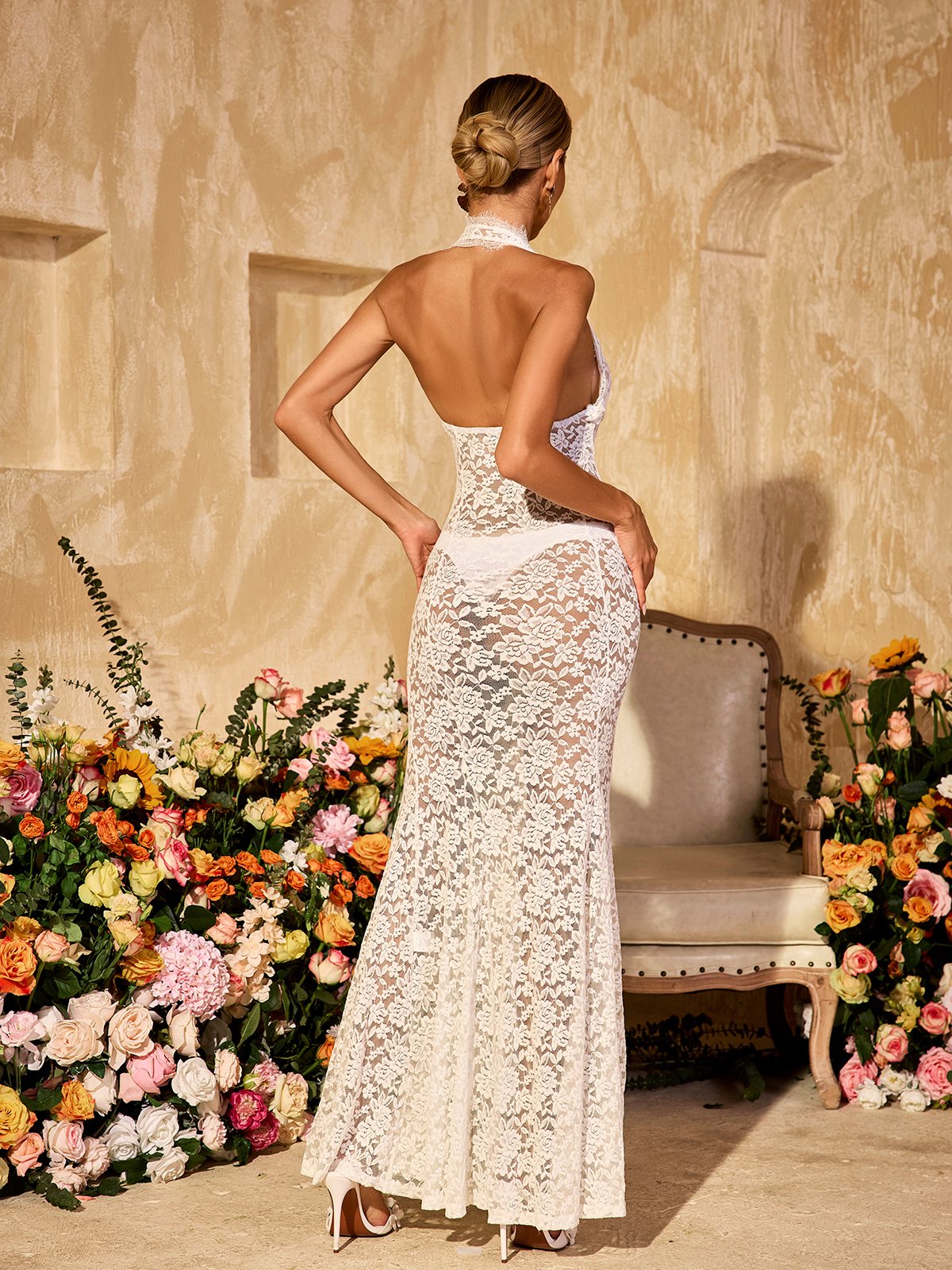 Ravhyx Halter Yaka Kesik Dantel Maxi Elbise