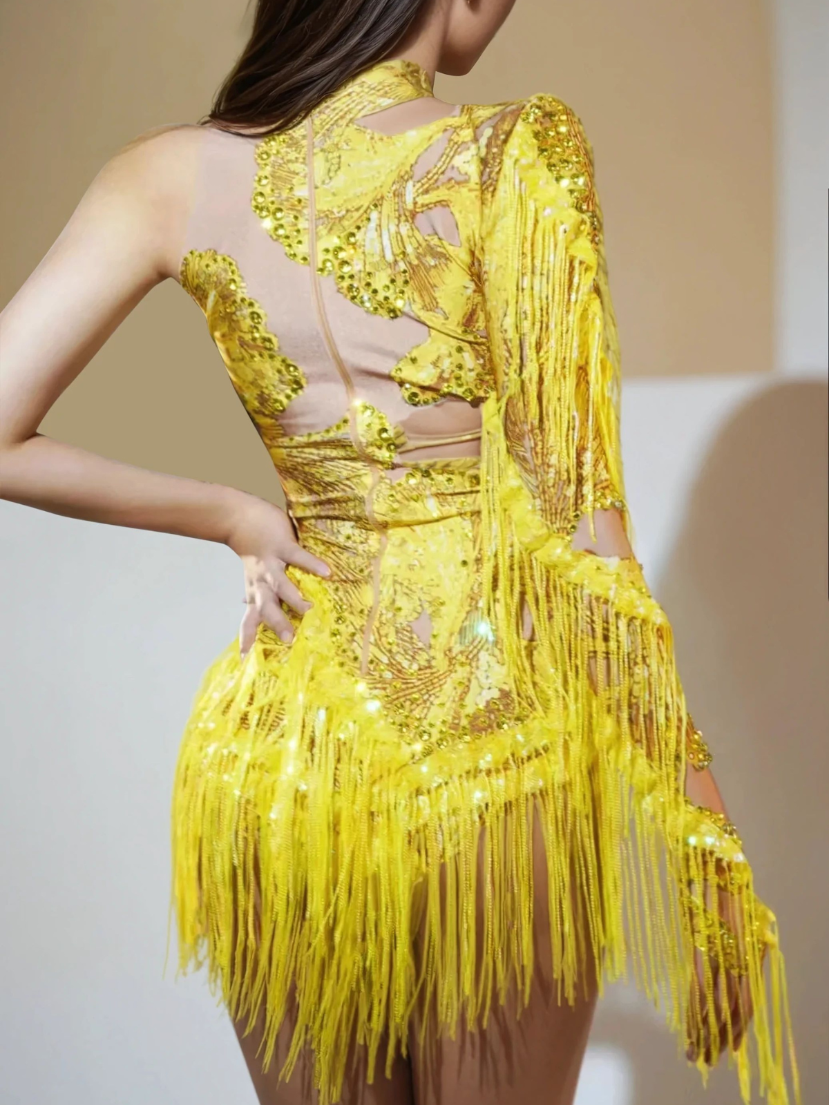 Shatora Tek Omuzlu Rhinestone Fringeli Bodysuit Sarı