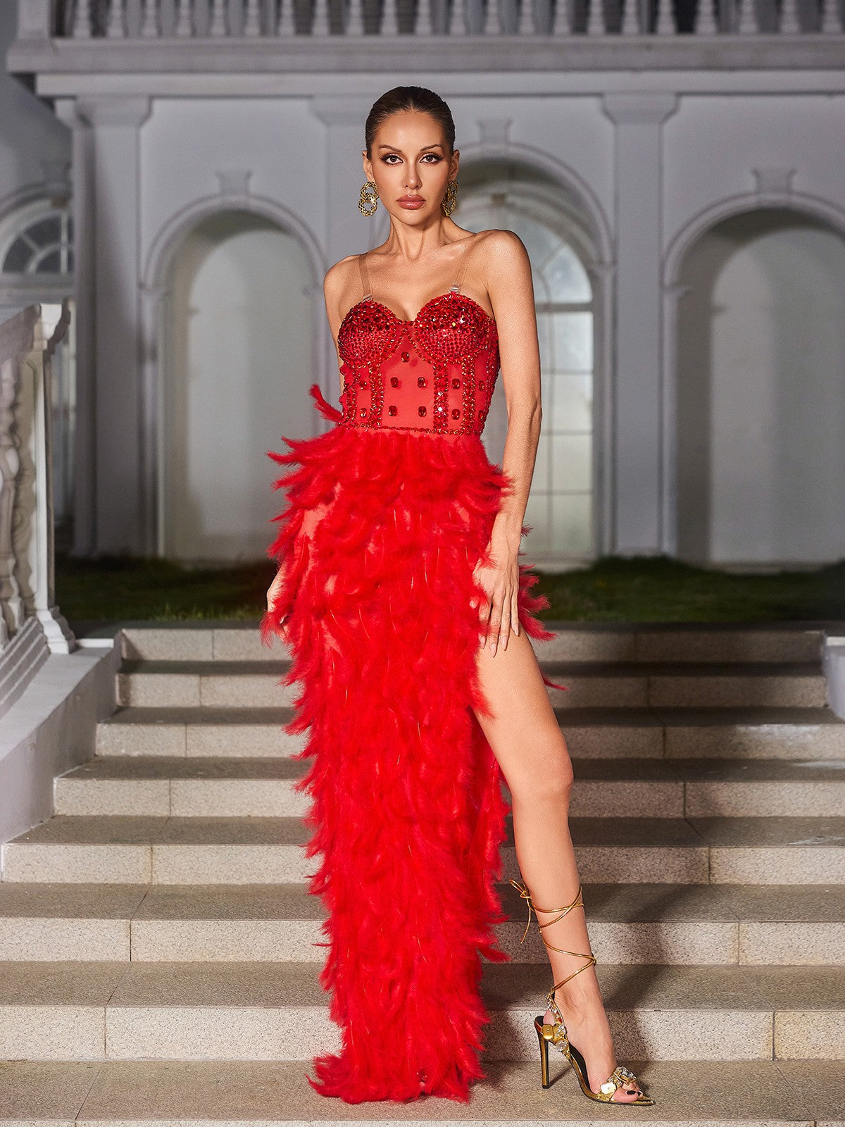 Vieby Straplez Rhinestone Tüy Maxi Elbise Kırmızı