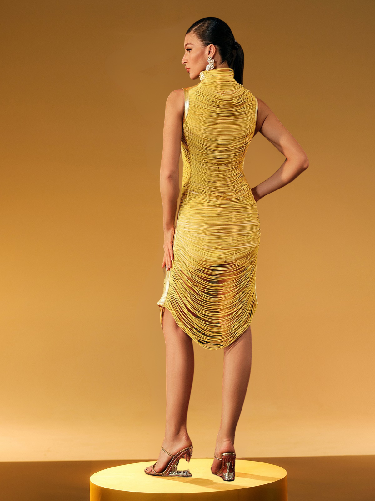 Zulekha Yüksek Yaka Fringed Midi Elbise