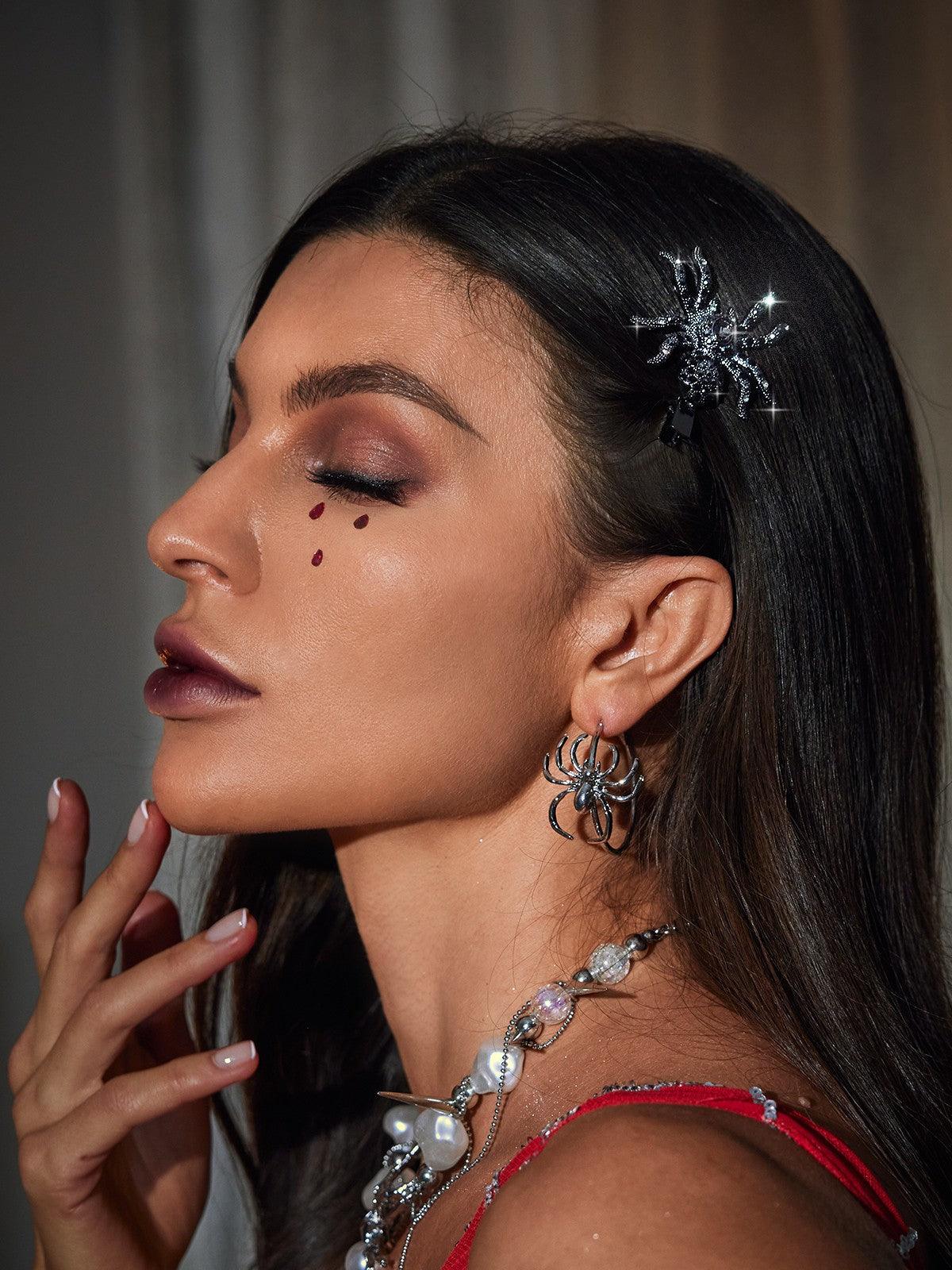 Alcina Kristal Örümcek Tokaları