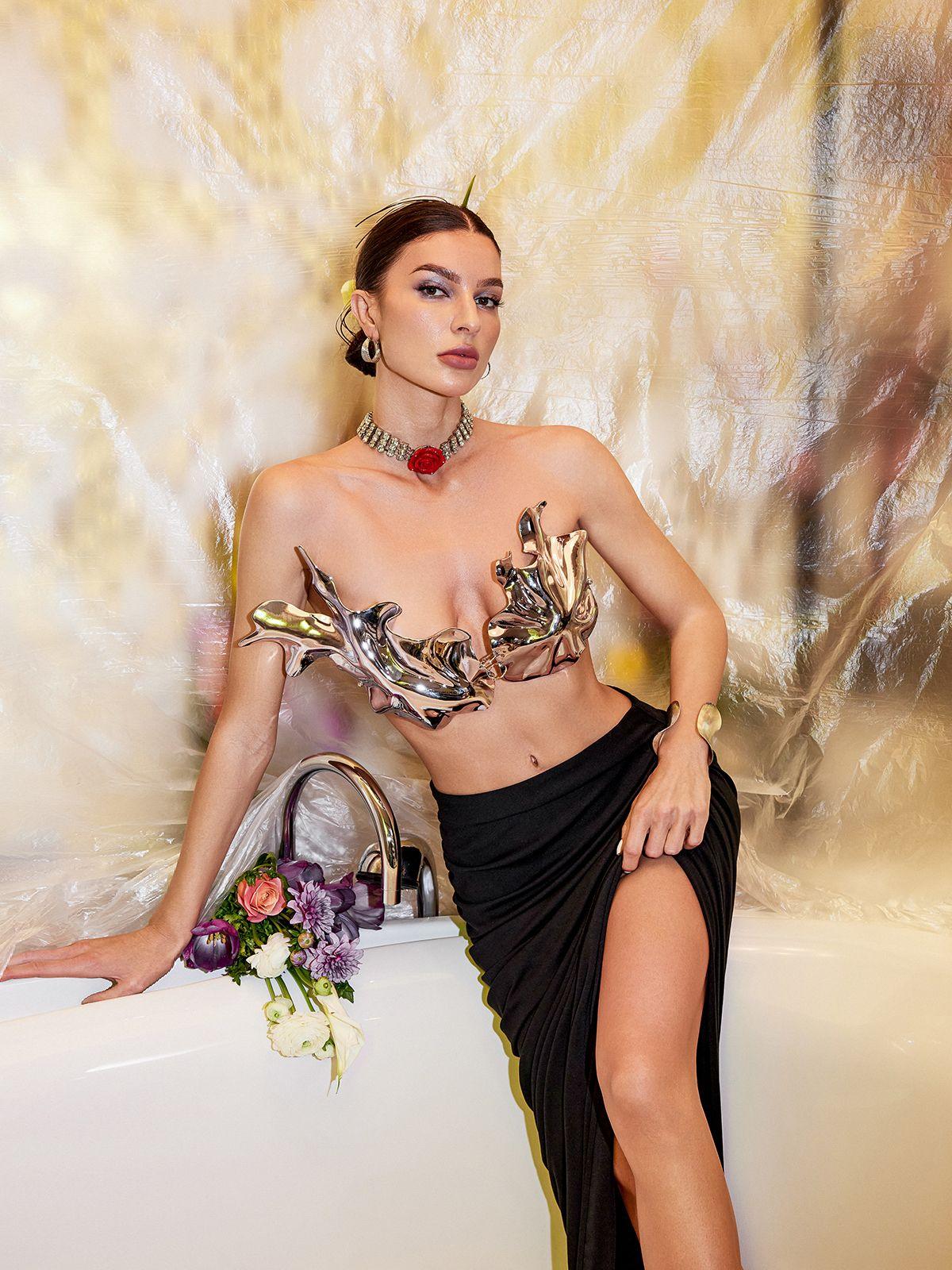 Alvaro Metalik Yapraklı Zırh Üst