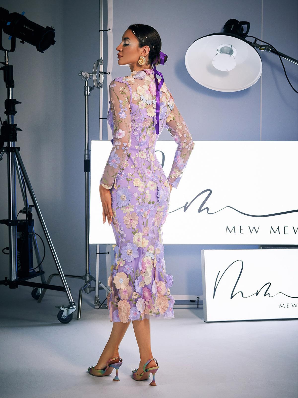 Amara Mor Renkli Uzun Kollu Nakışlı Midi Elbise