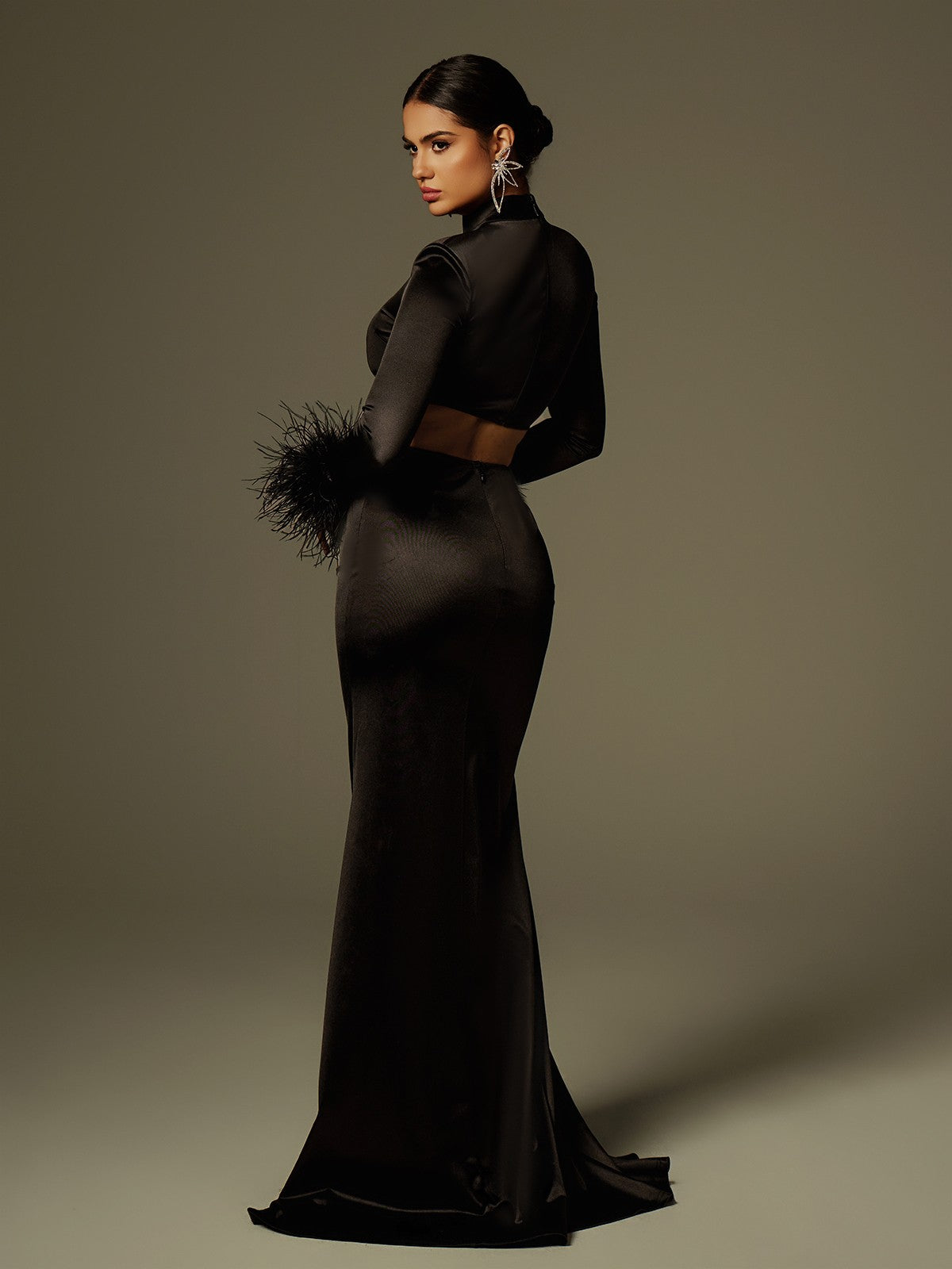 Avalee Uzun Kollu Tüy Saten Etek Seti