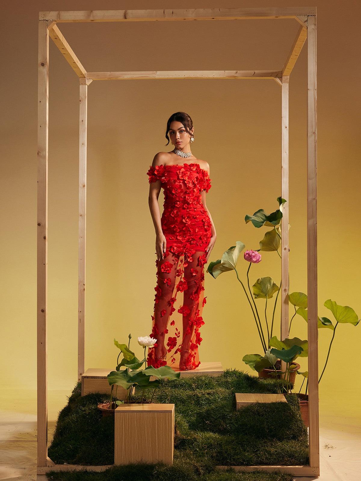 Azizi Omuz Açık Çiçekli Mesh Maxi Elbise