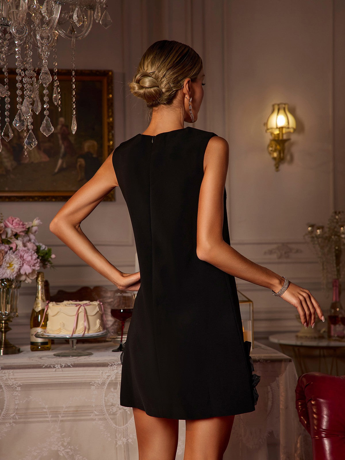 Balius Kolsuz Çiçekli Mini Elbise