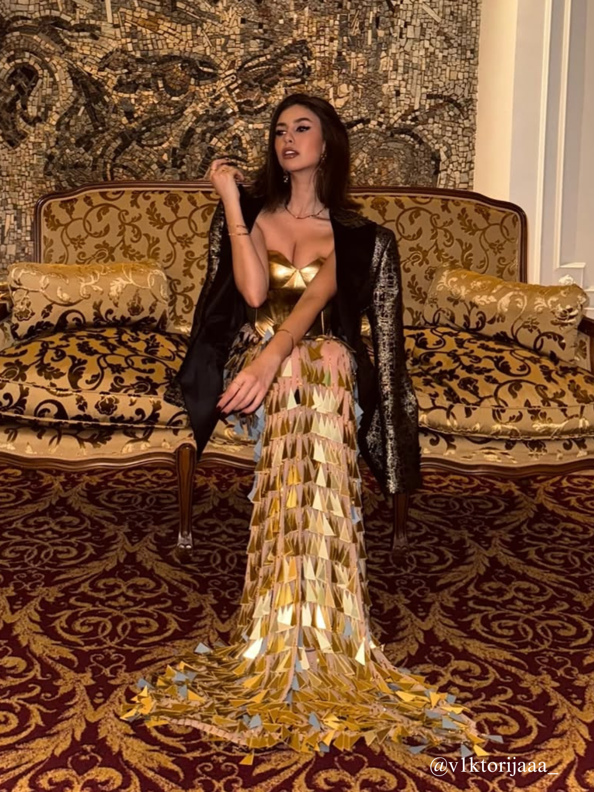 Buck Korse Akrilik Fring Maxi Elbise