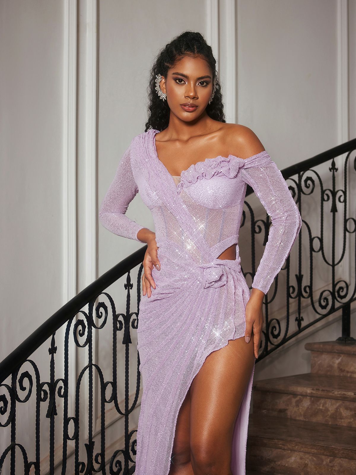 Chaperel Uzun Kollu Pullu Yırtmaçlı Maxi Elbise