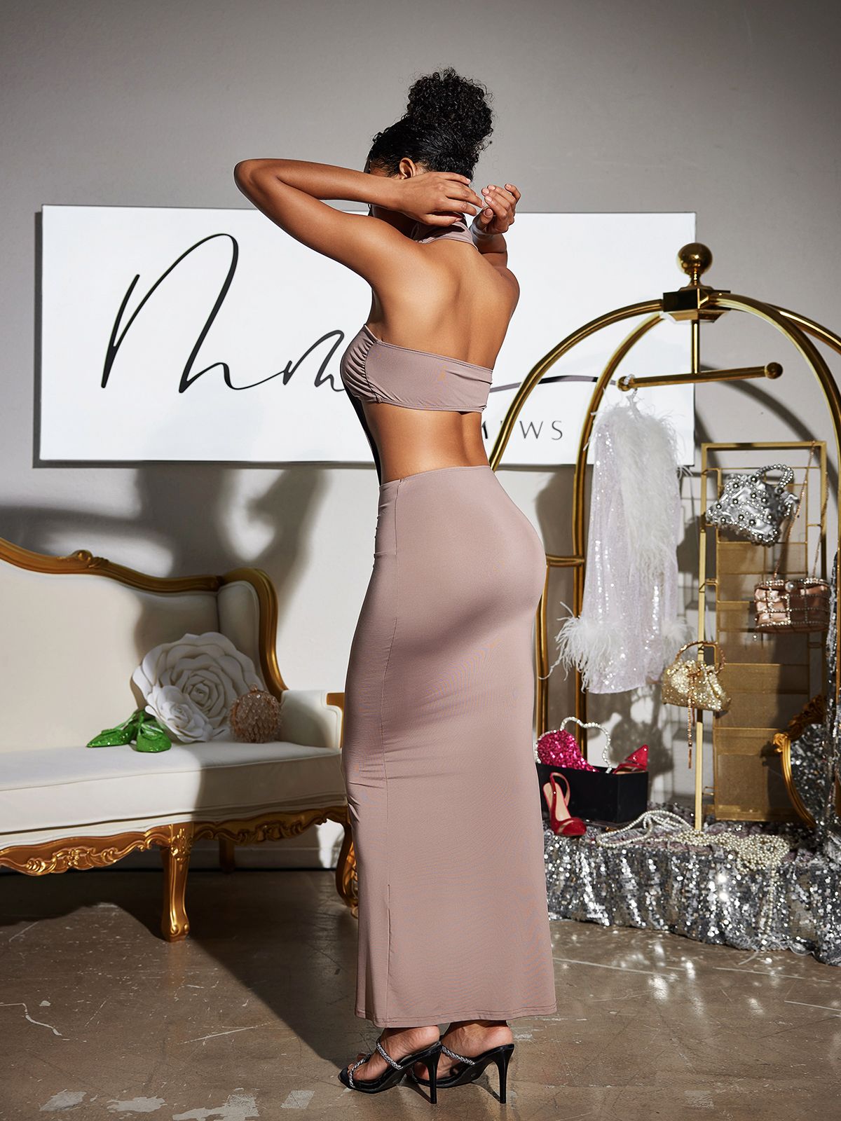 Crisoda Yüksek Yaka Fırfırlı Etek Takımı