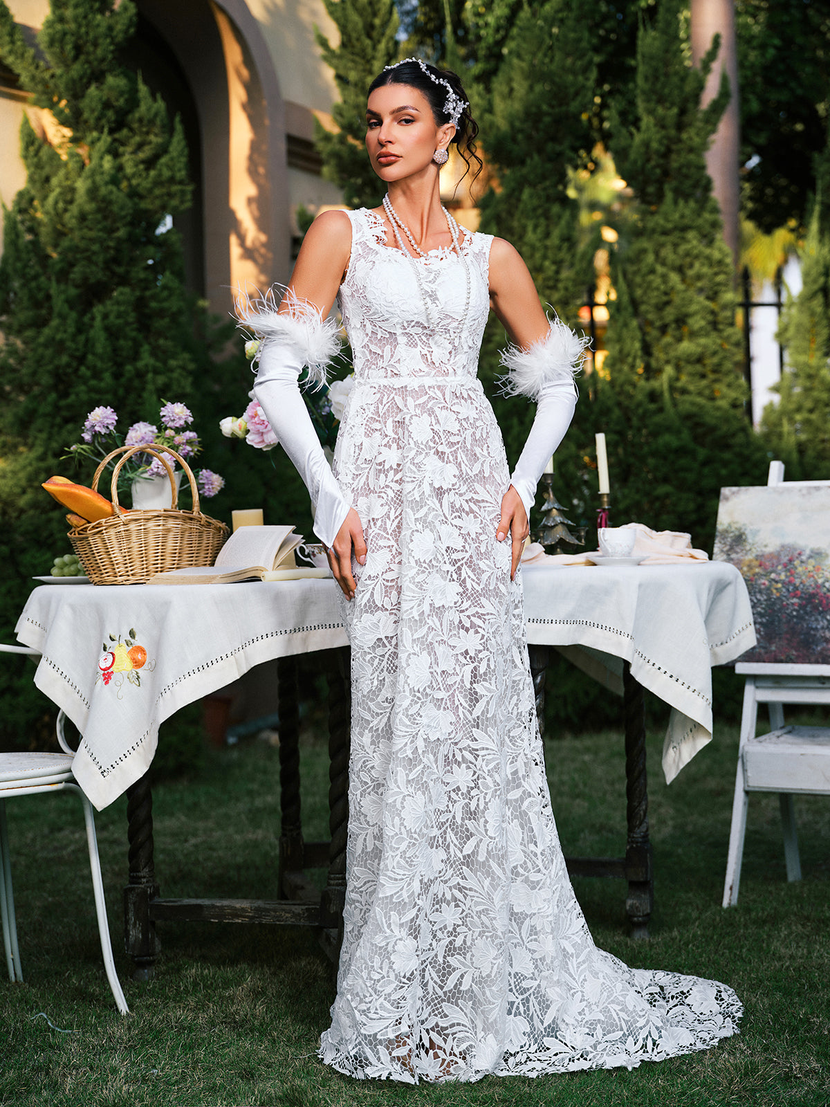 Edison Derin Yaka Çiçekli Dantel Maxi Elbise