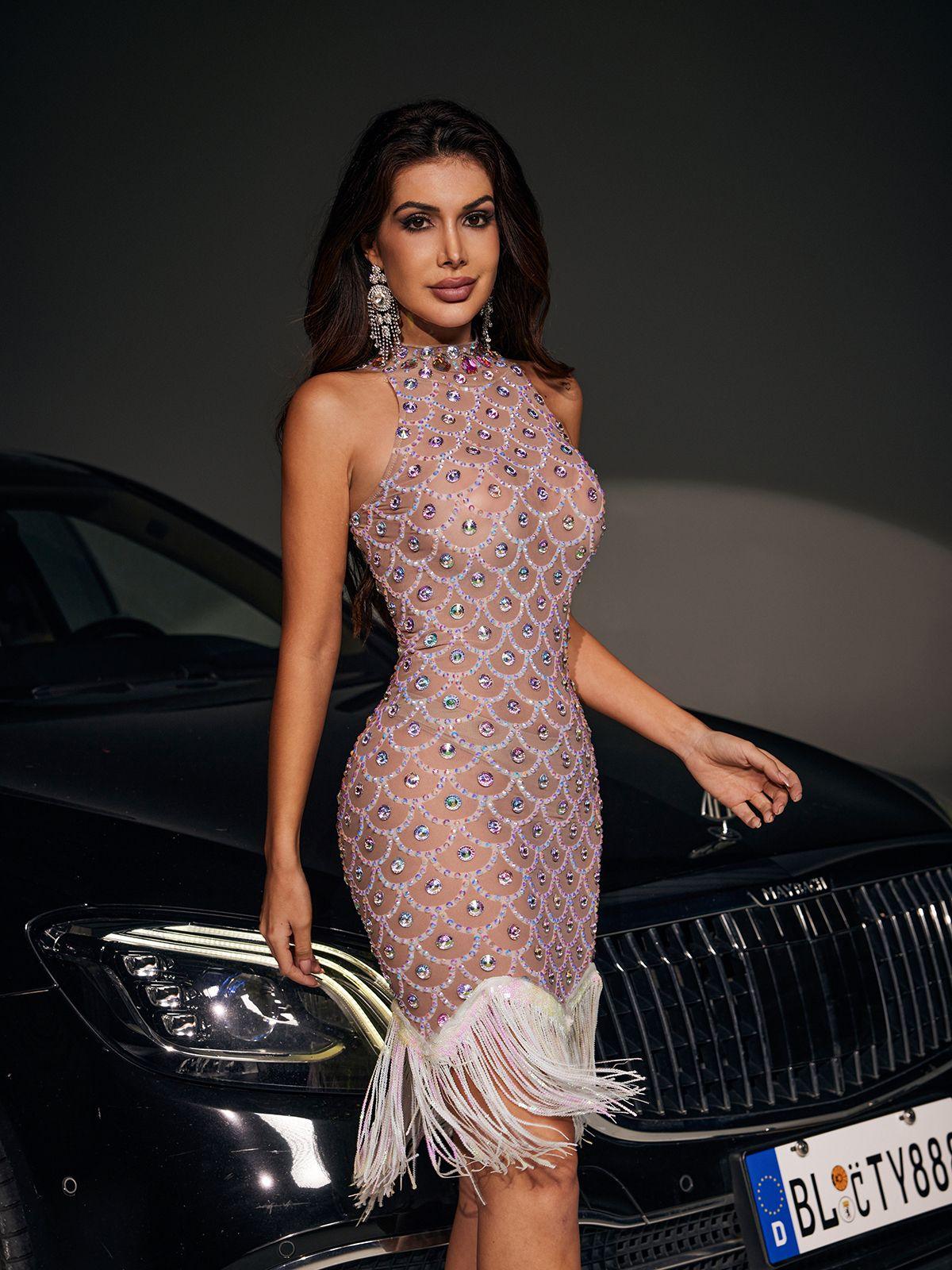 Emira Yüksek Yaka Kristal Fringe Mini Elbise