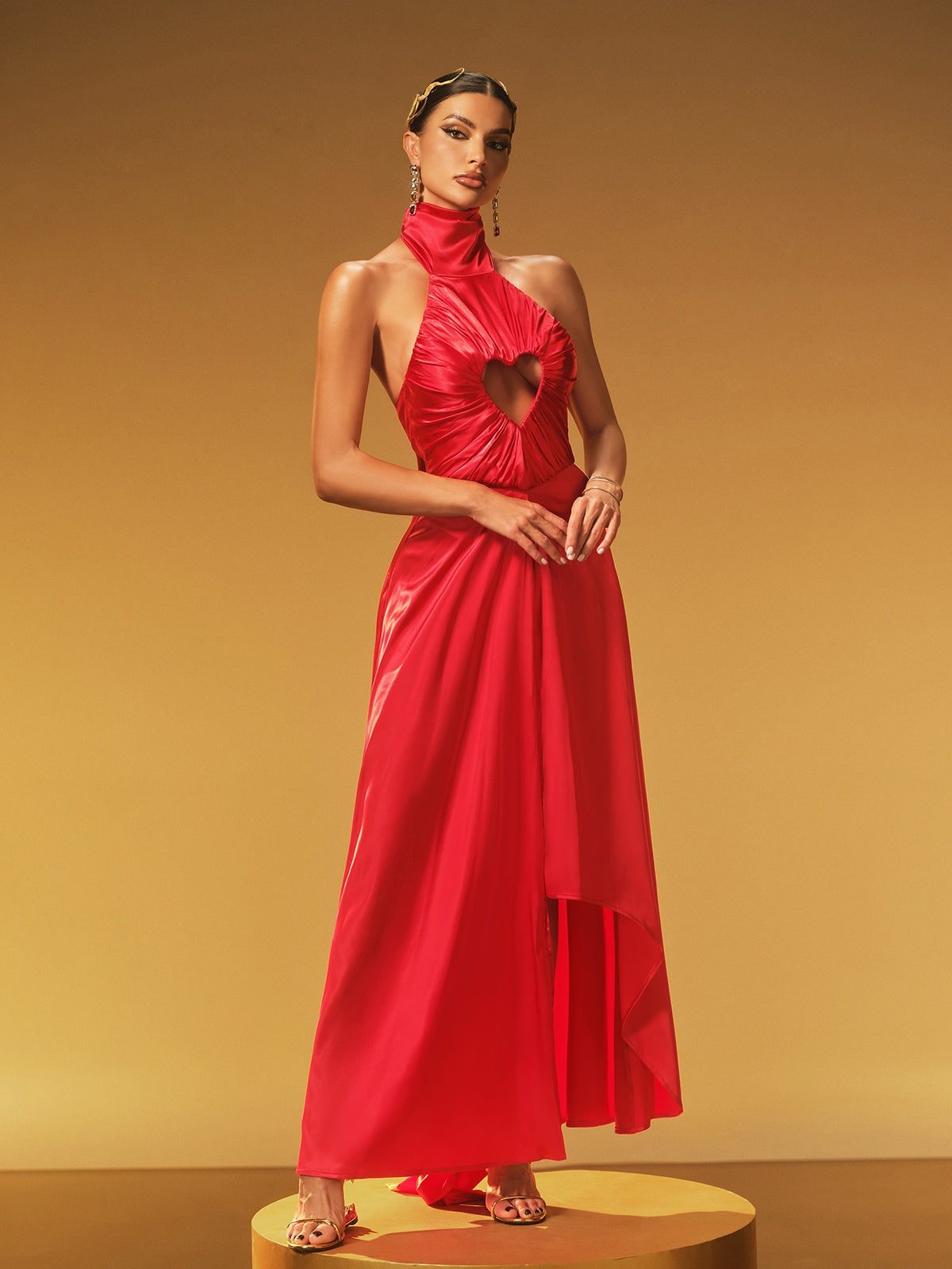 Jexar Halter Yaka Kalp Kesim Maxi Elbise