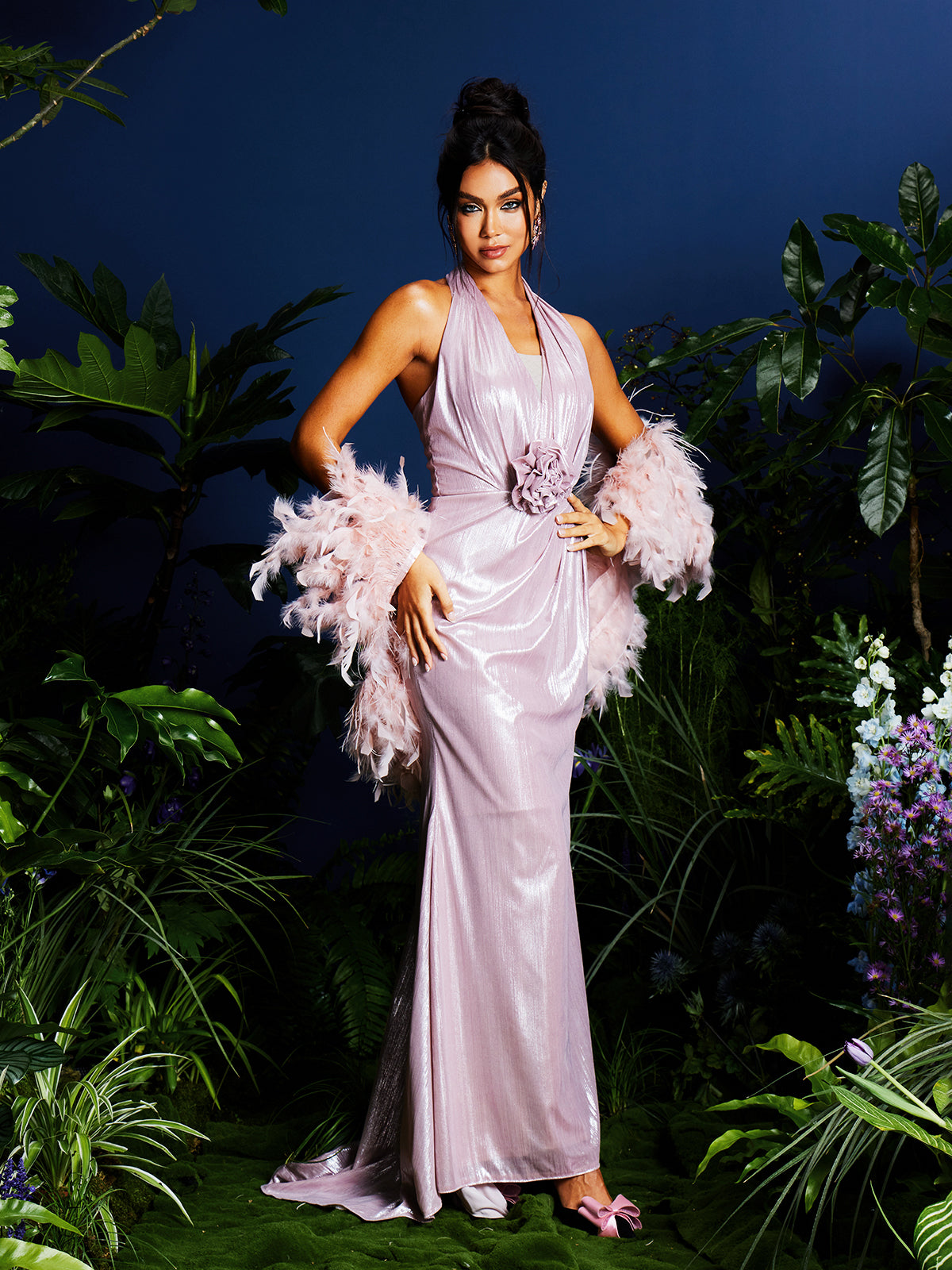 Lahela Halter Yaka Çiçekli Maxi Elbise ve Şal