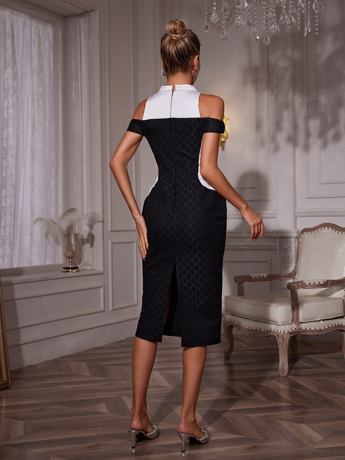 Neelam Katlanmış Yaka Midi Elbise