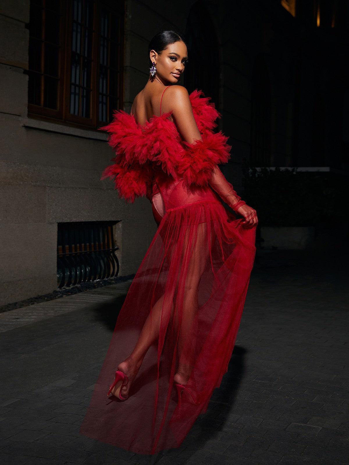 Eldivenli Satine Spagetti Tül Maxi Elbise