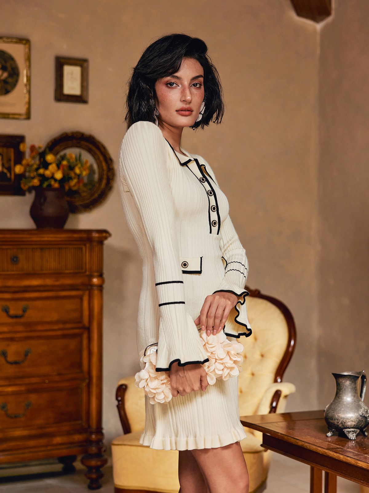 Shalita Uzun Kollu Volanlı Düğmeli Triko Mini Elbise