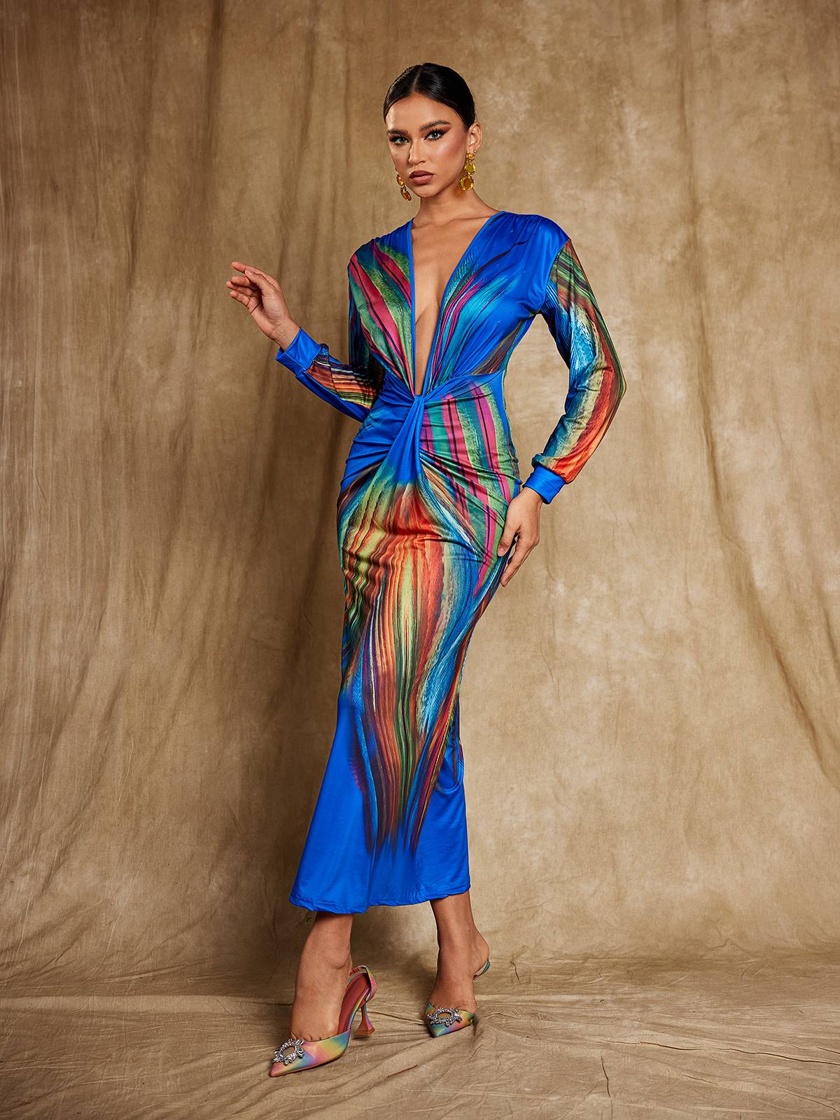 Suzanne V Yaka Desenli Saten Midi Elbise