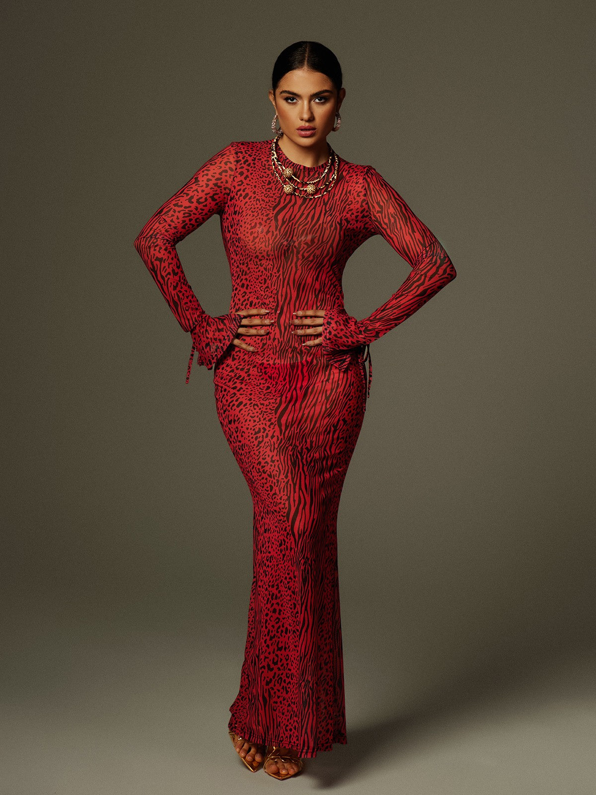 Theophilus Uzun Kollu Sırtı Açık Leopar Maxi Elbise