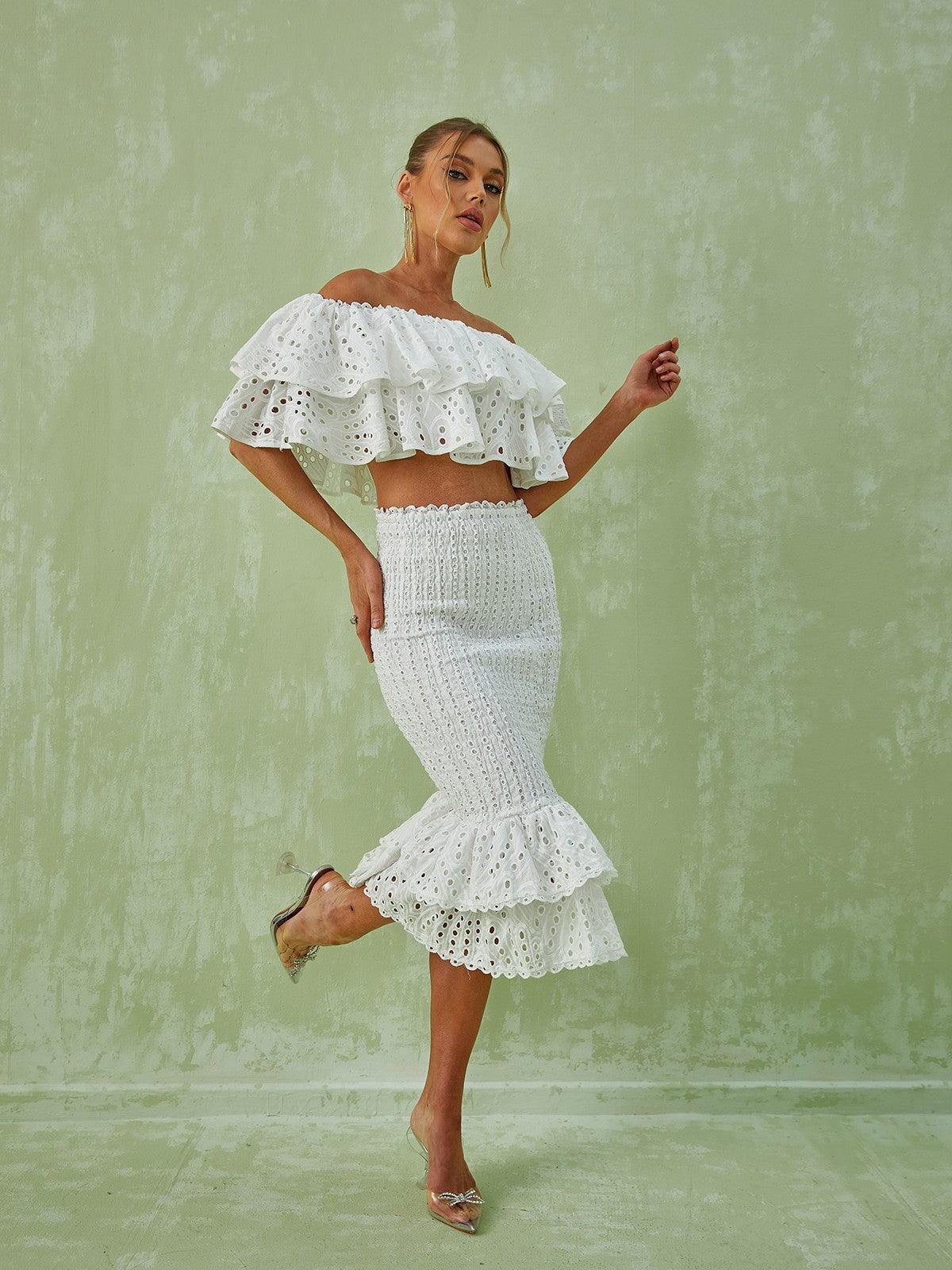 Beyaz Wisteria Ruffle Off Shoulder Hollow Set
