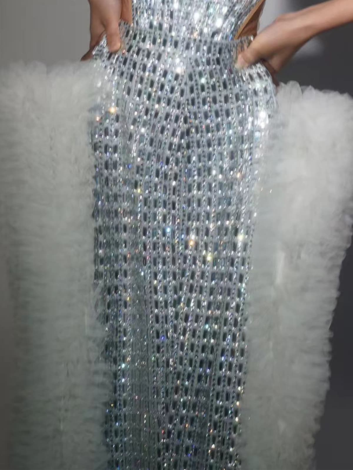 Xaelthar Straplez Rhinestone Tül Maxi Elbise Beyaz